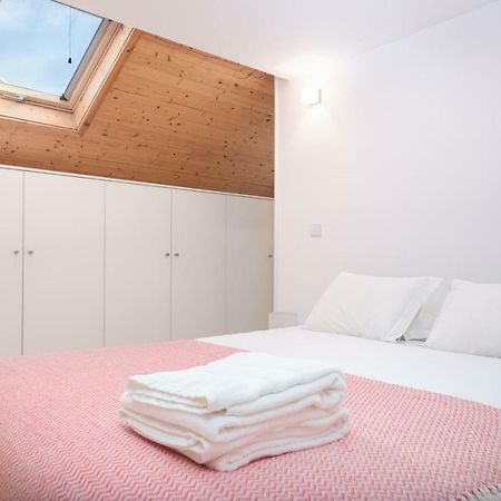 Skylight Apartment Порто Екстериор снимка