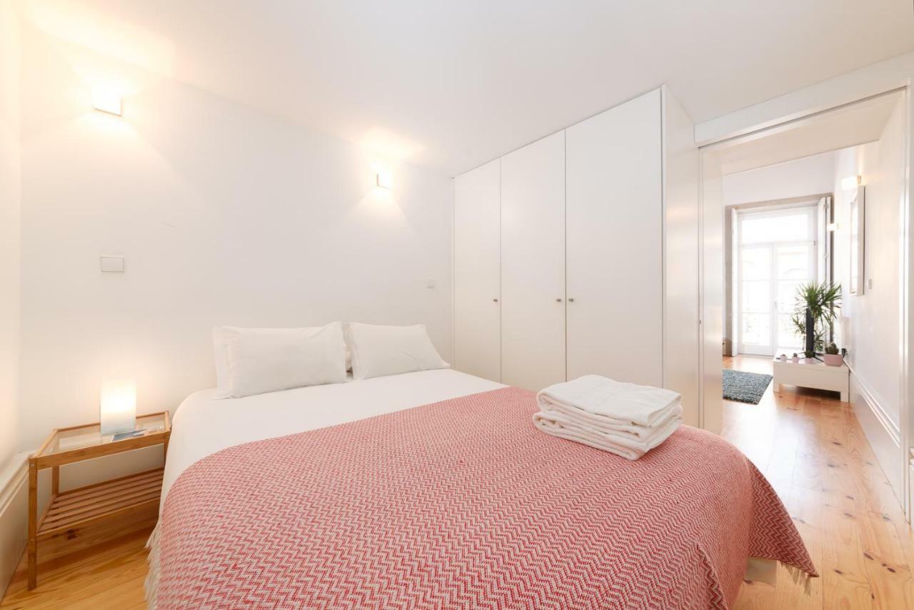 Skylight Apartment Порто Екстериор снимка