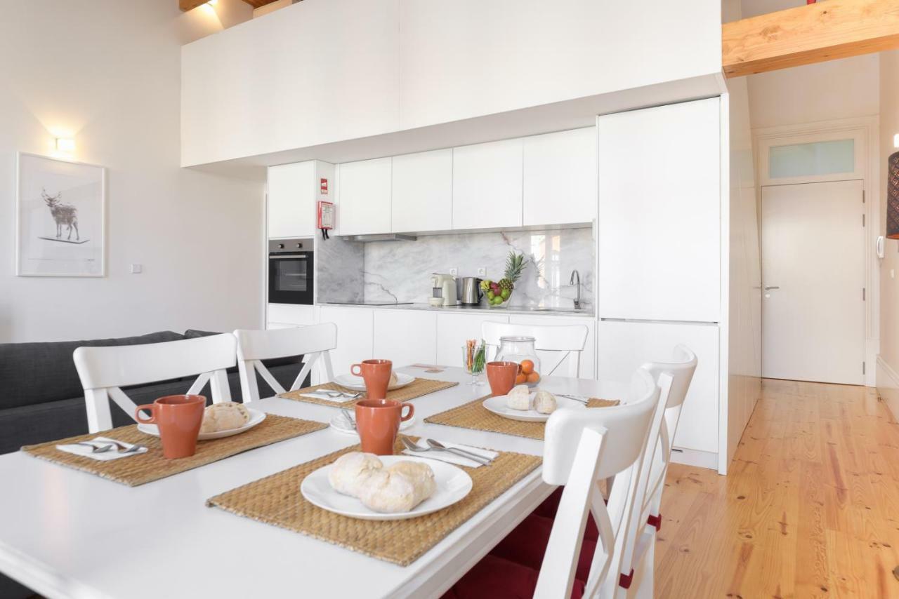 Skylight Apartment Порто Екстериор снимка